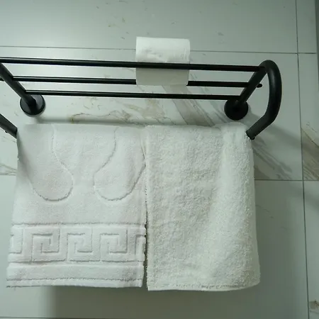 Yellow Mansion Appart hôtel