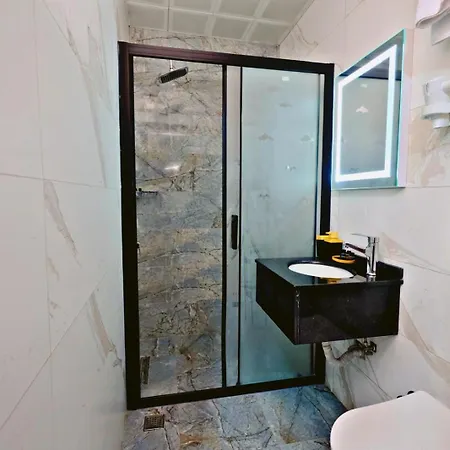 Yellow Mansion Appart hôtel