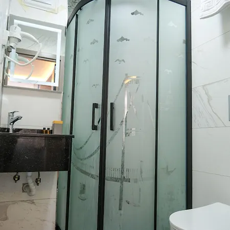 Appart hôtel Yellow Mansion 4*