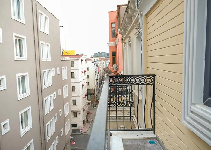 Yellow Mansion Aparthotel Istanbul