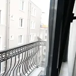 Aparthotel Yellow Mansion 4*