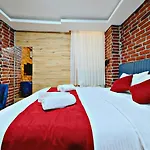 Yellow Mansion 4*